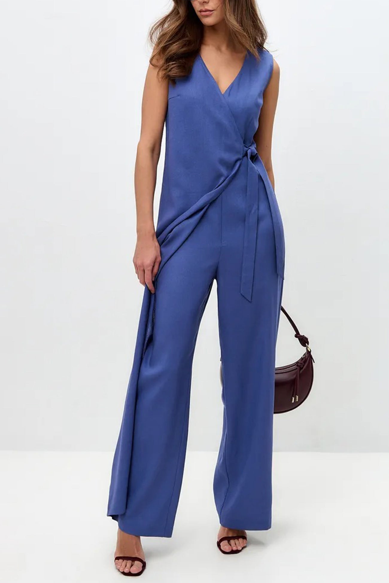 NELY| Mono elegante y confortable.