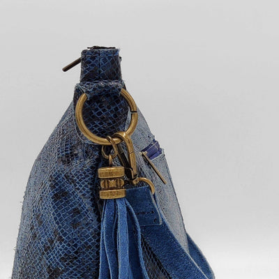 Bolso de hombro en piel de vacuno efecto serpiente