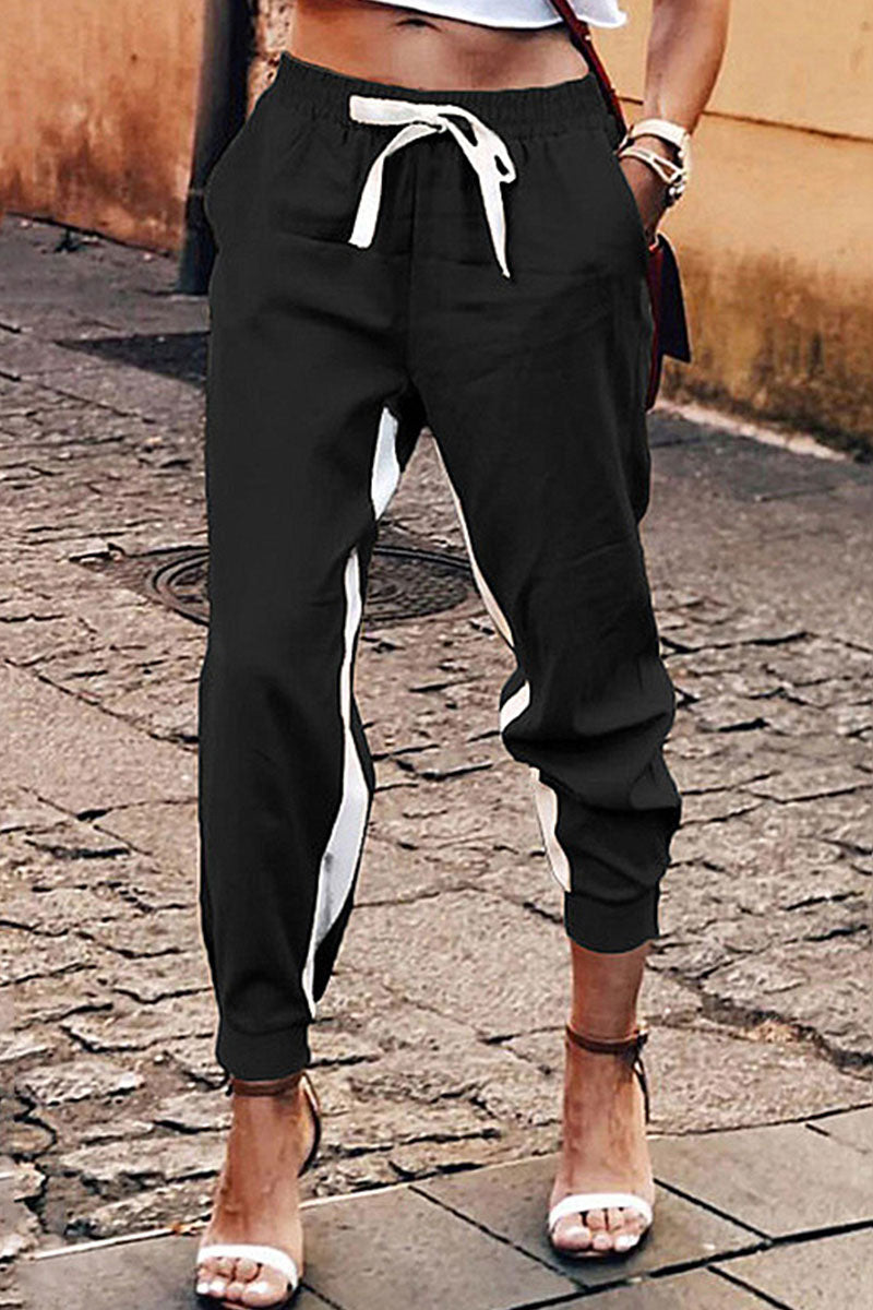 Pantalon cintura alta y elastica, urbano.