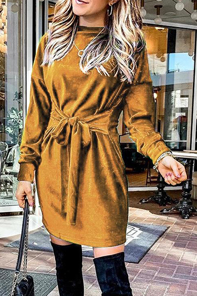 VICTORIA| Vestido terciopelo suave, muy elegante, con estilo y de moda.