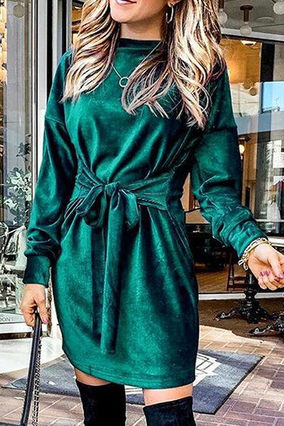 VICTORIA| Vestido terciopelo suave, muy elegante, con estilo y de moda.