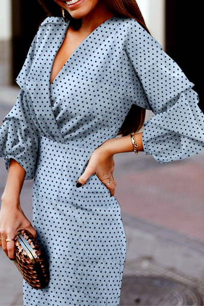 PILAR| Vestidos de moda elegantes y con estilo con lunares