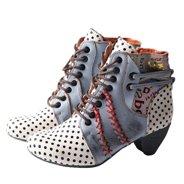 Botin diseño moderno, con lunares.