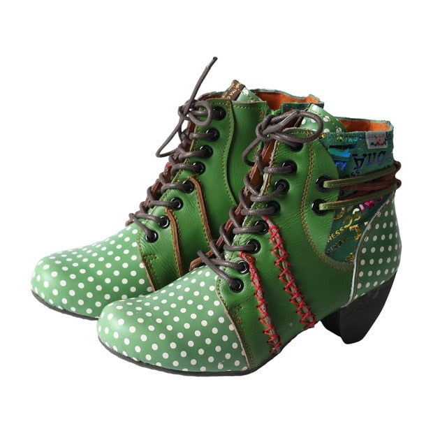 Botin diseño moderno, con lunares.
