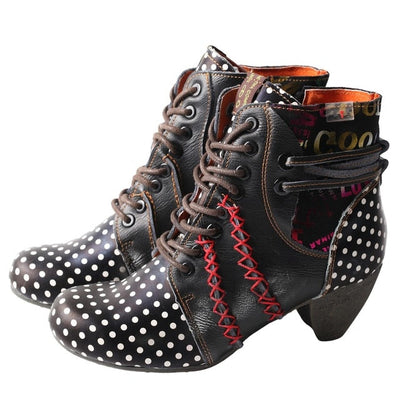Botin diseño moderno, con lunares.