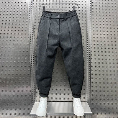 Pantalón moderno para hombre con diseño elegante para uso diario