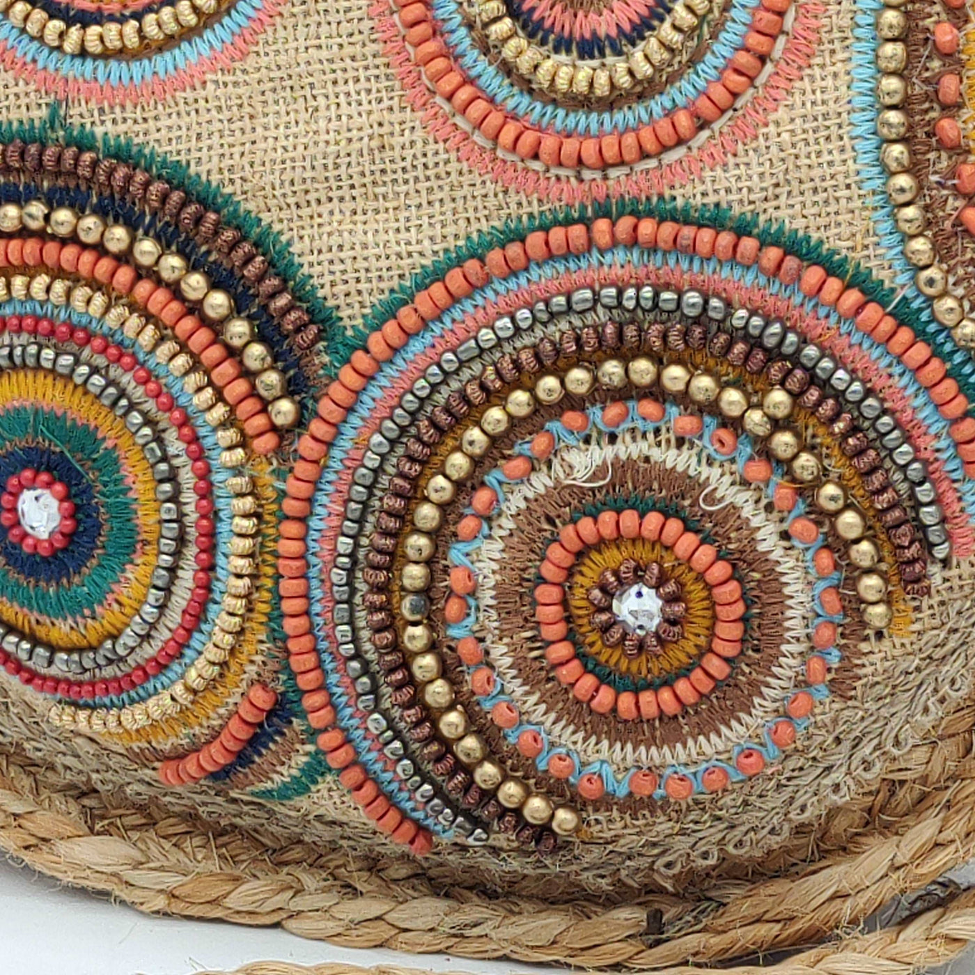Bolso de yute redondo con abalorios Círculos