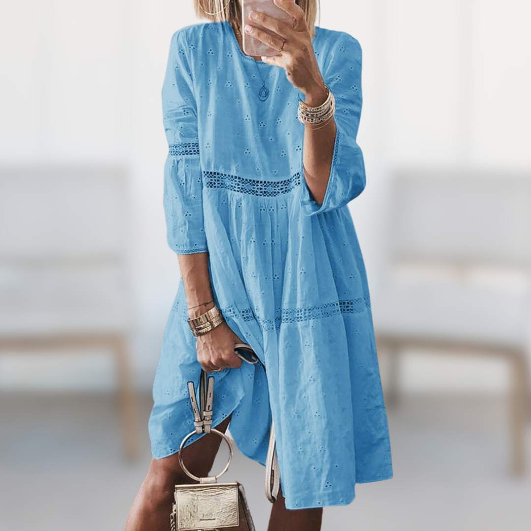 BEA| Vestido fresco con bordados, elegante.