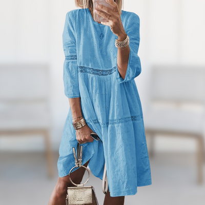 BEA| Vestido fresco con bordados, elegante.