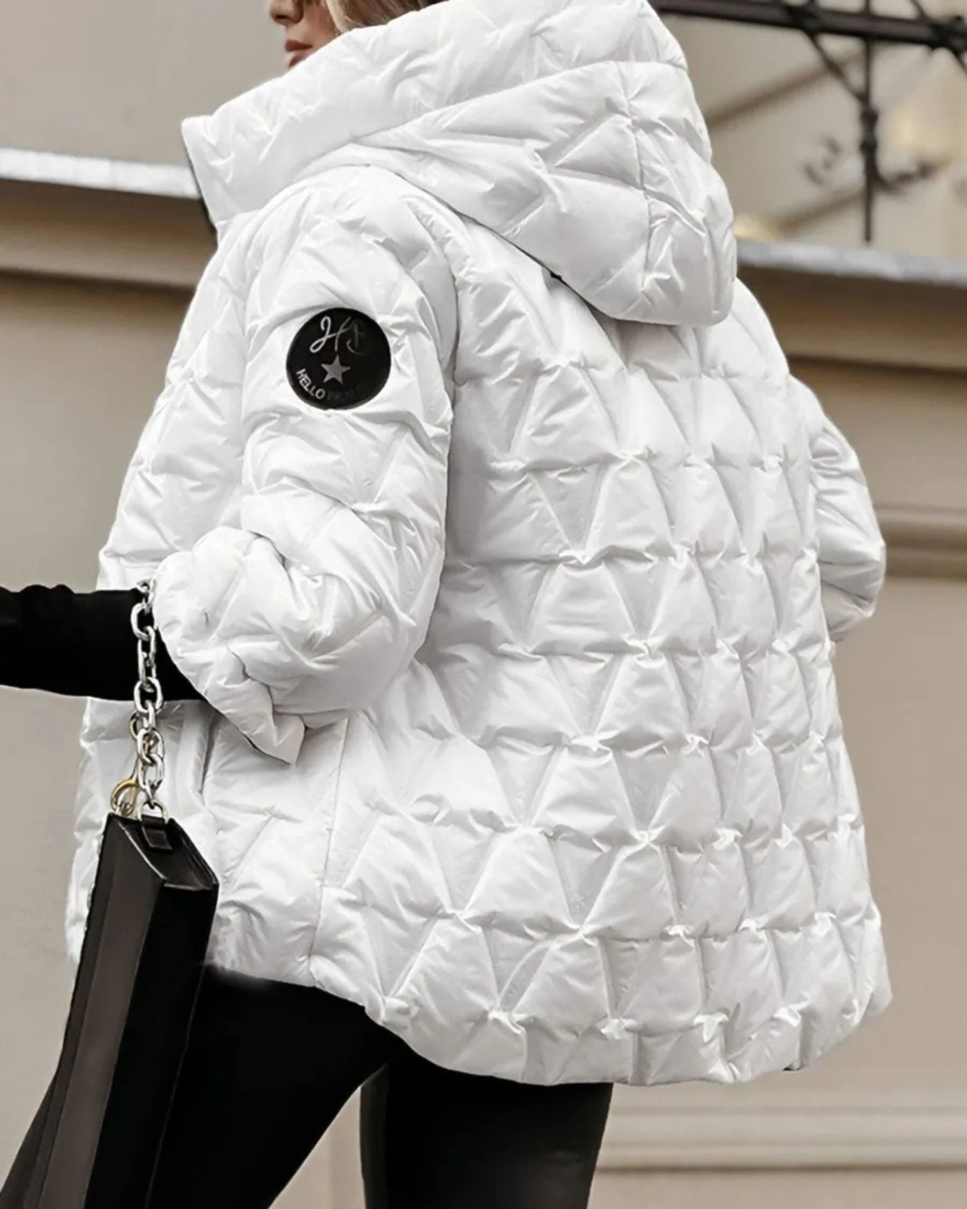 ALBA| Chaqueta de patchwork ,corte holgado, capucha y abrigo informal acolchado.
