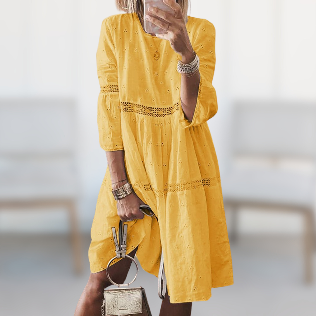 BEA| Vestido fresco con bordados, elegante.
