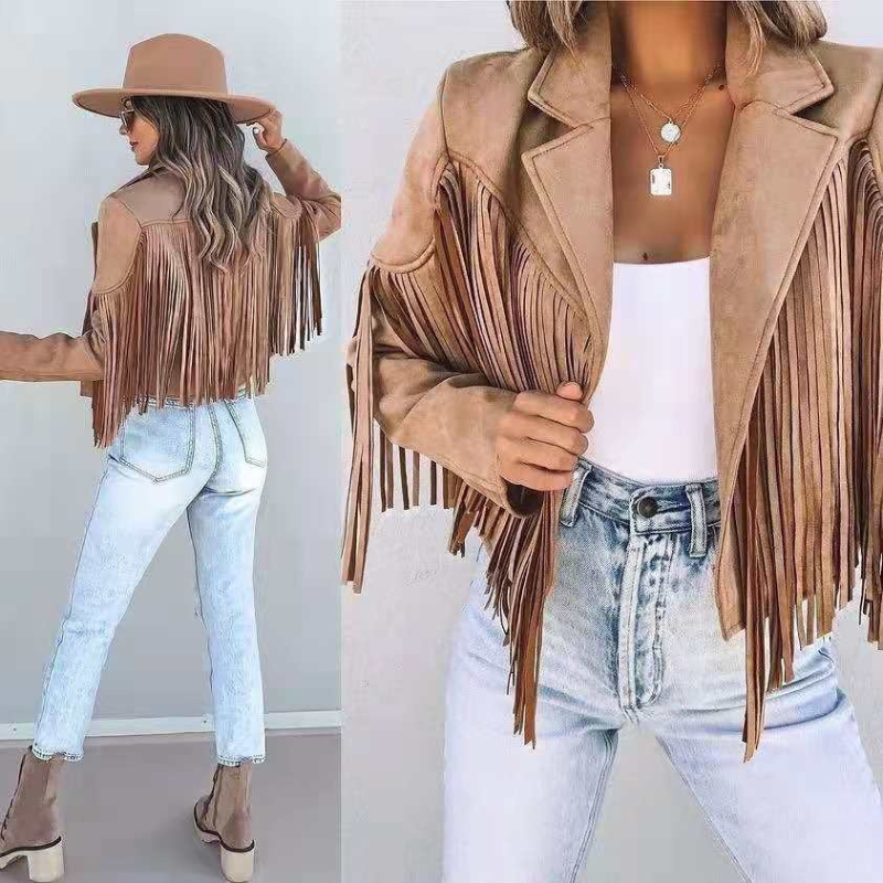 Margot |chaqueta, estilo moderno otoñal, con un toque de movimiento.