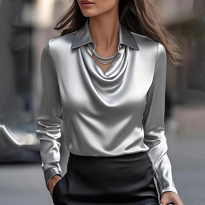 JULIA™ | Elegante Blusa de Saten suave, segura y radiante.