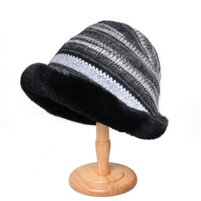 Gorro de invierno con forro polar grueso.