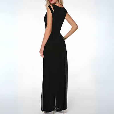 SUSANA| Vestido de noche elegante con hombros descubiertos y corte entallado .