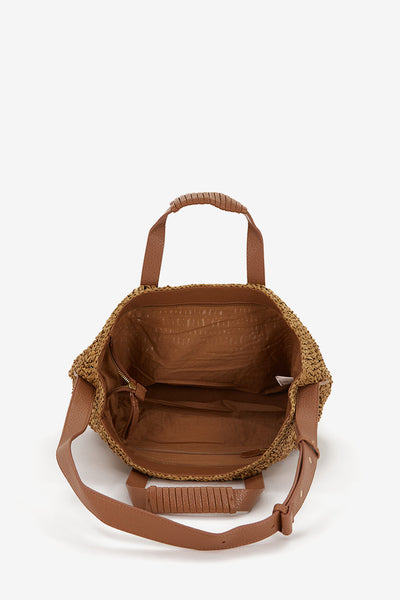 Bolso de rafia en camel