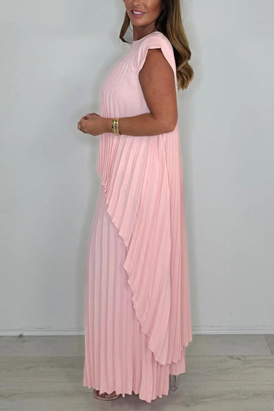 ANA| Conjunto moderno con pliegues.