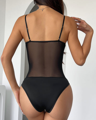 Body elegante con lazo de encaje