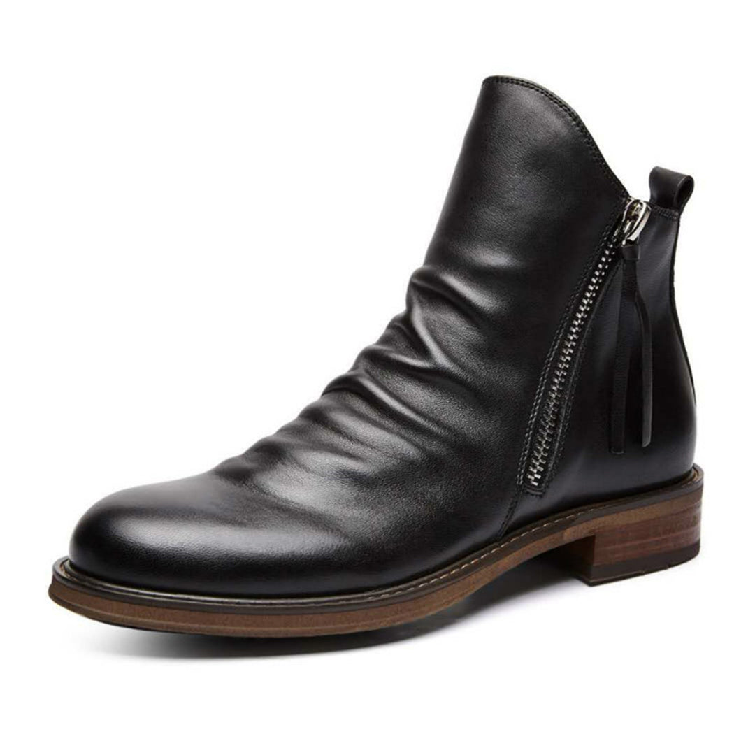Elegantes botas de cuero, estilo moderno.