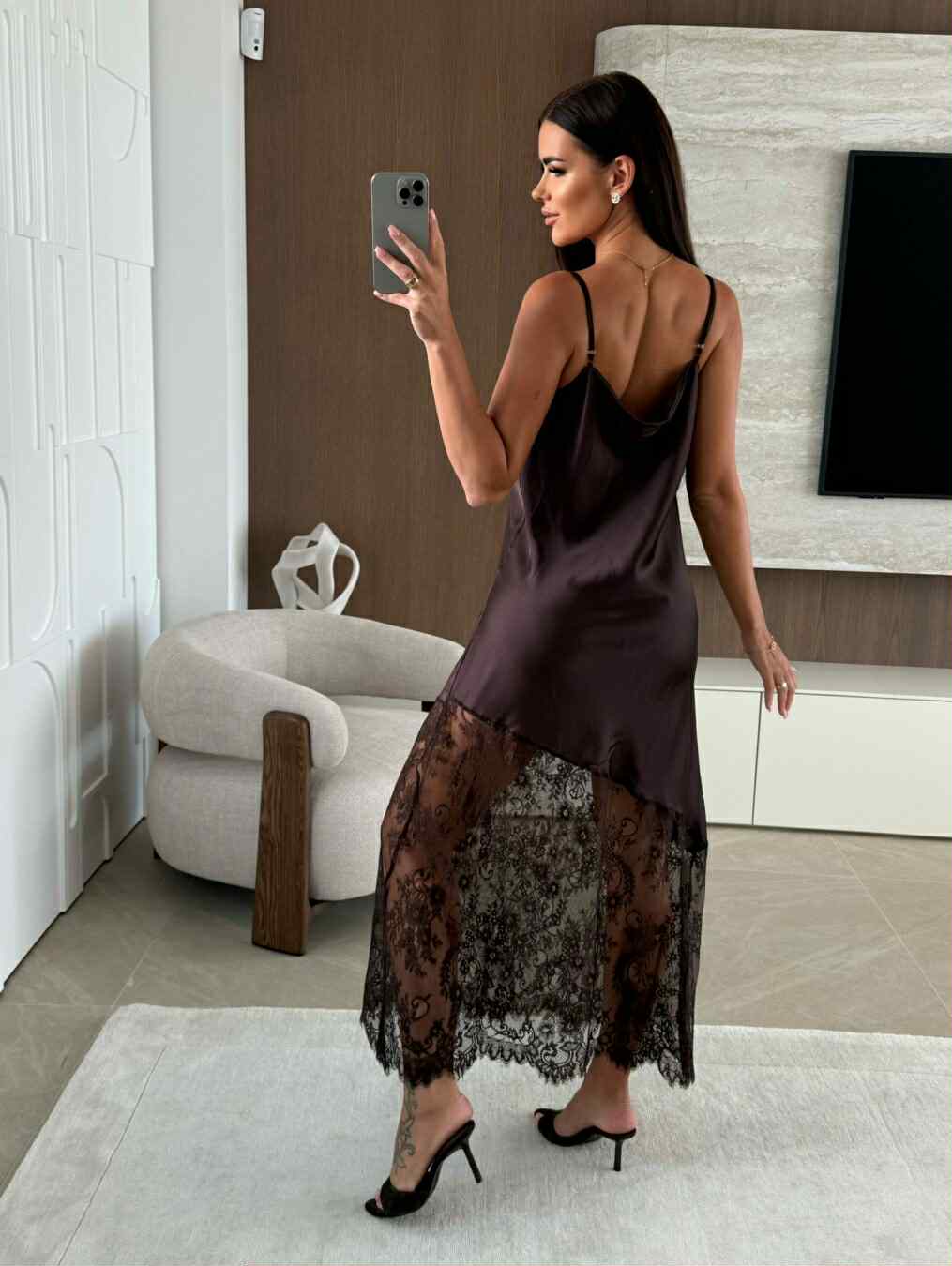 LARA| vestido lencero de lujo