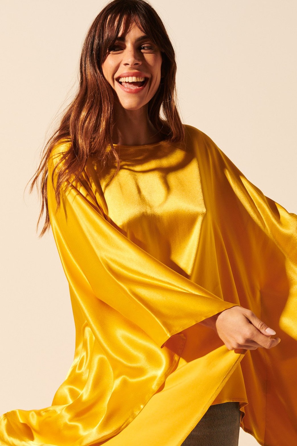 Sofía | Top Satinado Elegante Y Atemporal