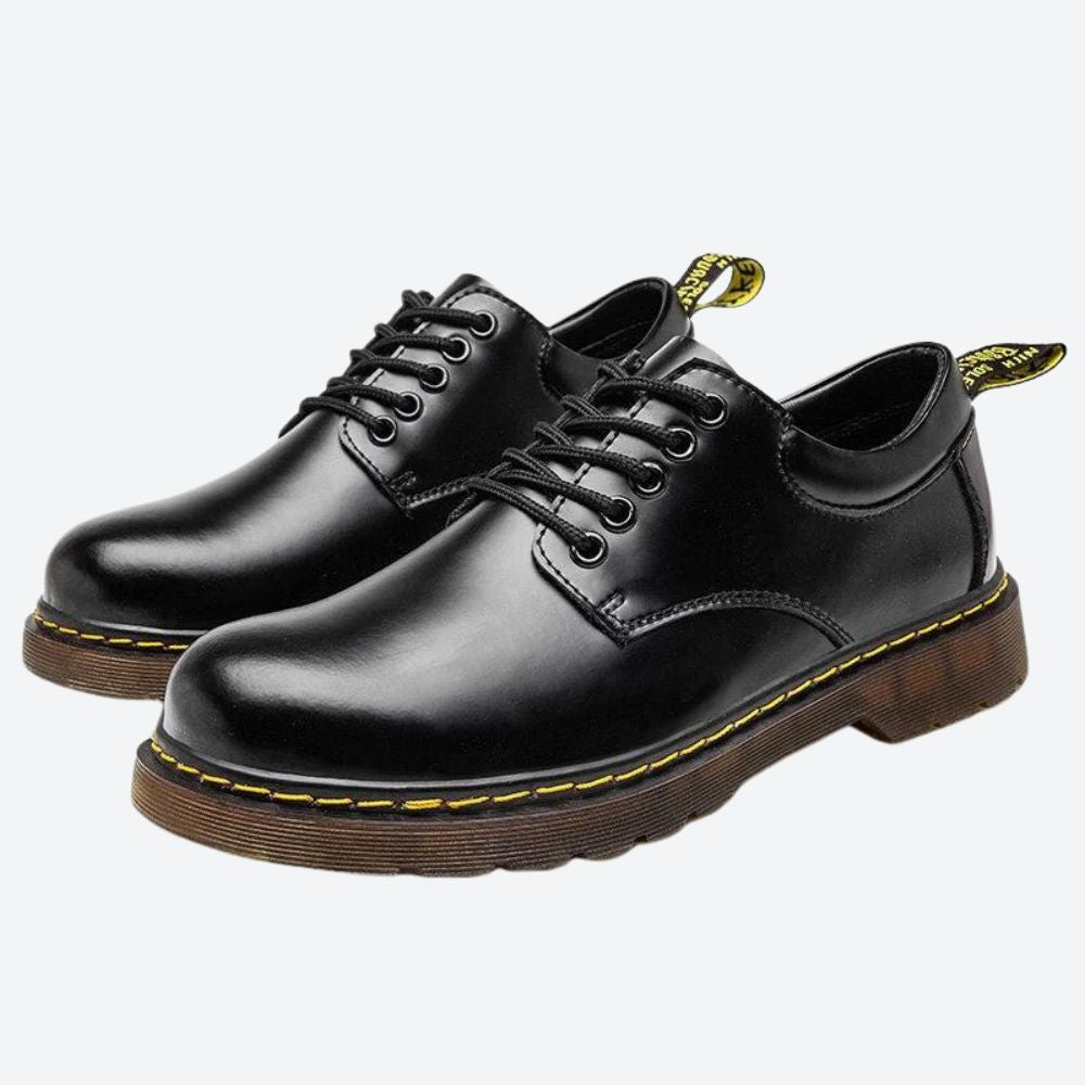 Zapatos tipo Oxford con cordones y acabado elegante