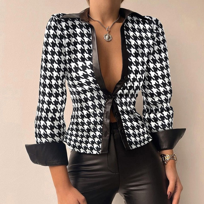 ALEJANDRA| Blusa de mujer con cuello en V - Cuero sintético