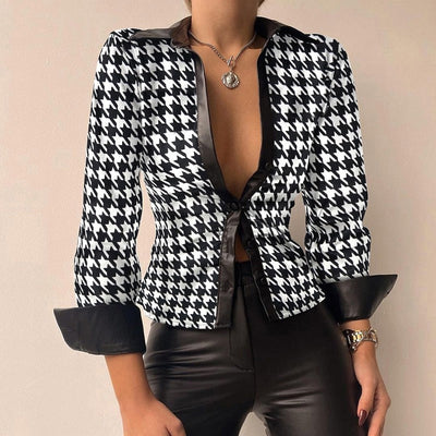 ALEJANDRA| Blusa de mujer con cuello en V - Cuero sintético