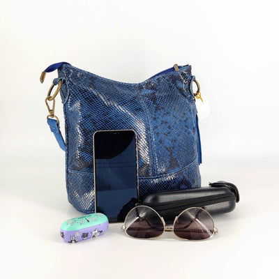 Bolso de hombro en piel de vacuno efecto serpiente