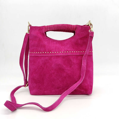 Bolso de ante con tachuelas