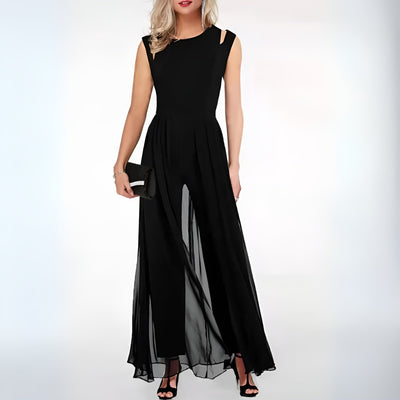 SUSANA| Vestido de noche elegante con hombros descubiertos y corte entallado .