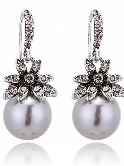 Pendientes largos de perla de imitación