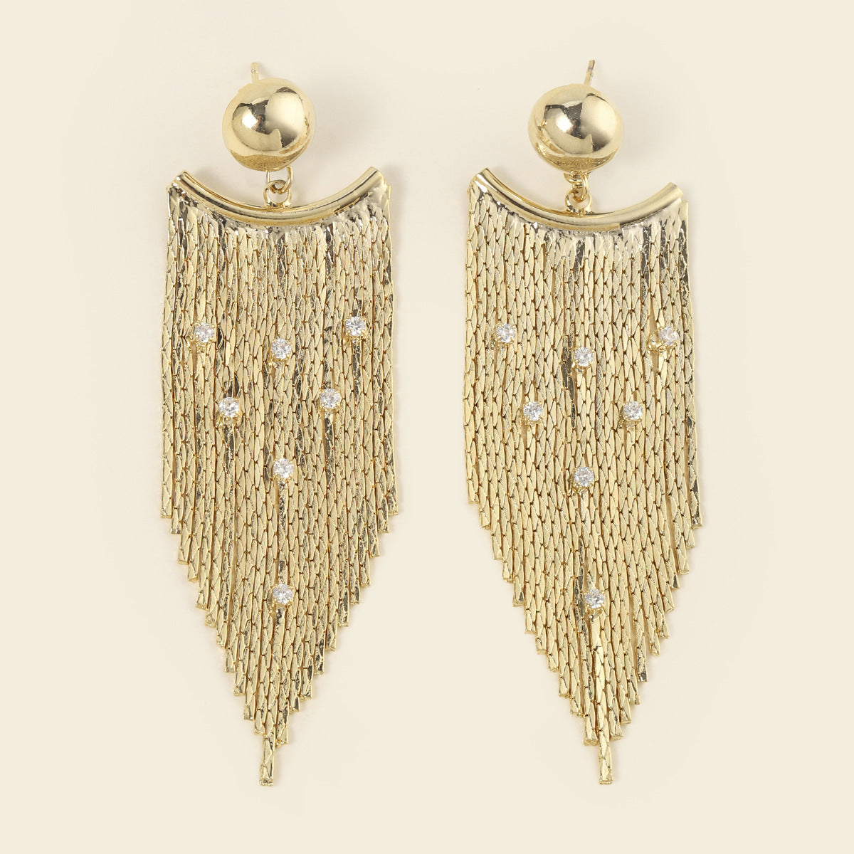 Pendientes vintage dorados con borla y diamantes de imitación