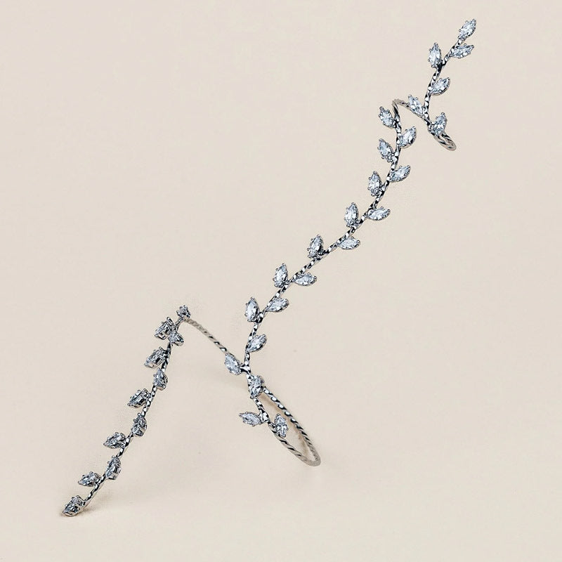 Pulsera elegante con diamantes de imitación y eslabones sencillos para los dedos
