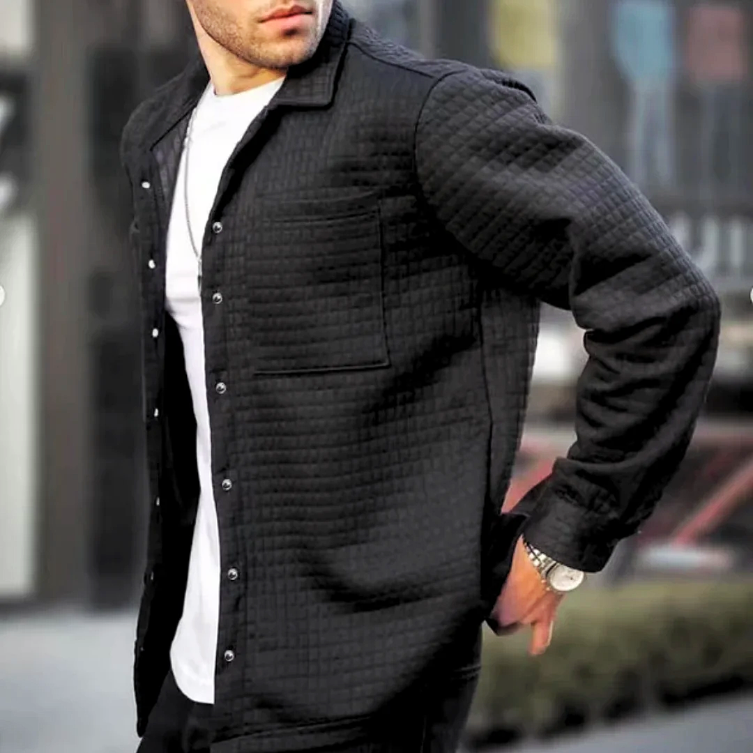 TONI| Chaqueta cómoda de manga larga con solapa