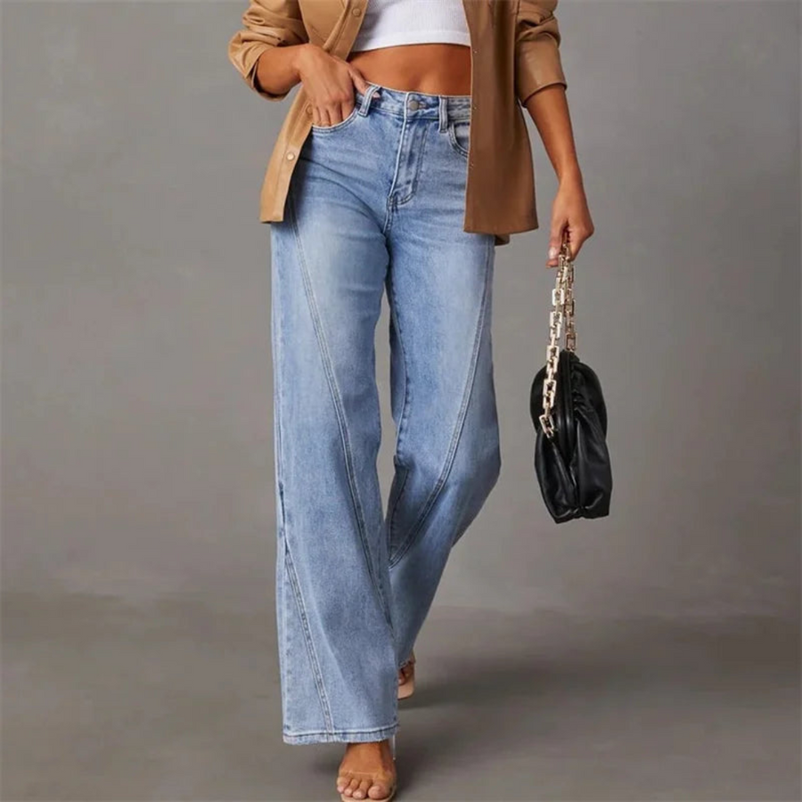 Nina™ | Vaqueros acampanados de cintura alta con estilo