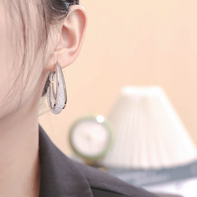 Pendientes aros trenzados de lujo – pendientes elegantes para mujer