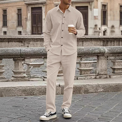 ALBERT| Conjunto de camisa y pantalón de pana ,corte holgado, ropa informal de textura suave.