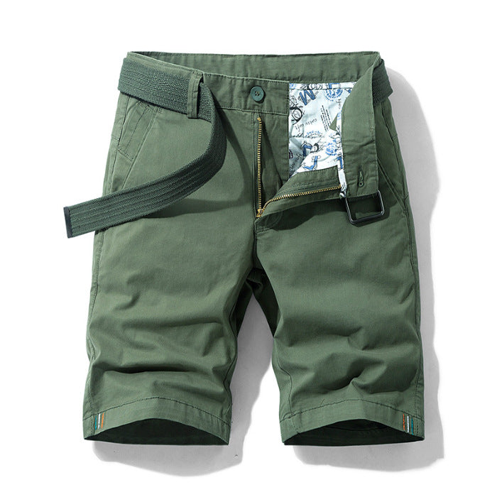 ALEX, pantalon corto con cinturon y bolsillos laterales.