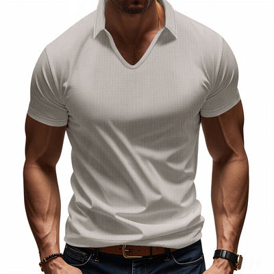 NACHO| Polo para hombre de corte holgado y cuello en V – Diseño minimalista informal
