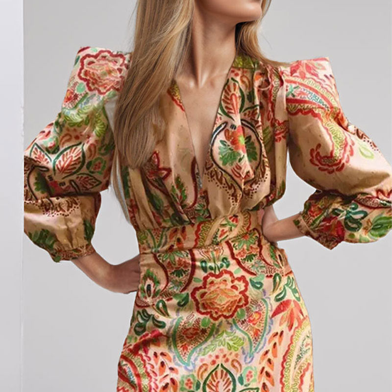 ANDREA| Vestido tejido satinado, estampado y cuello de pico