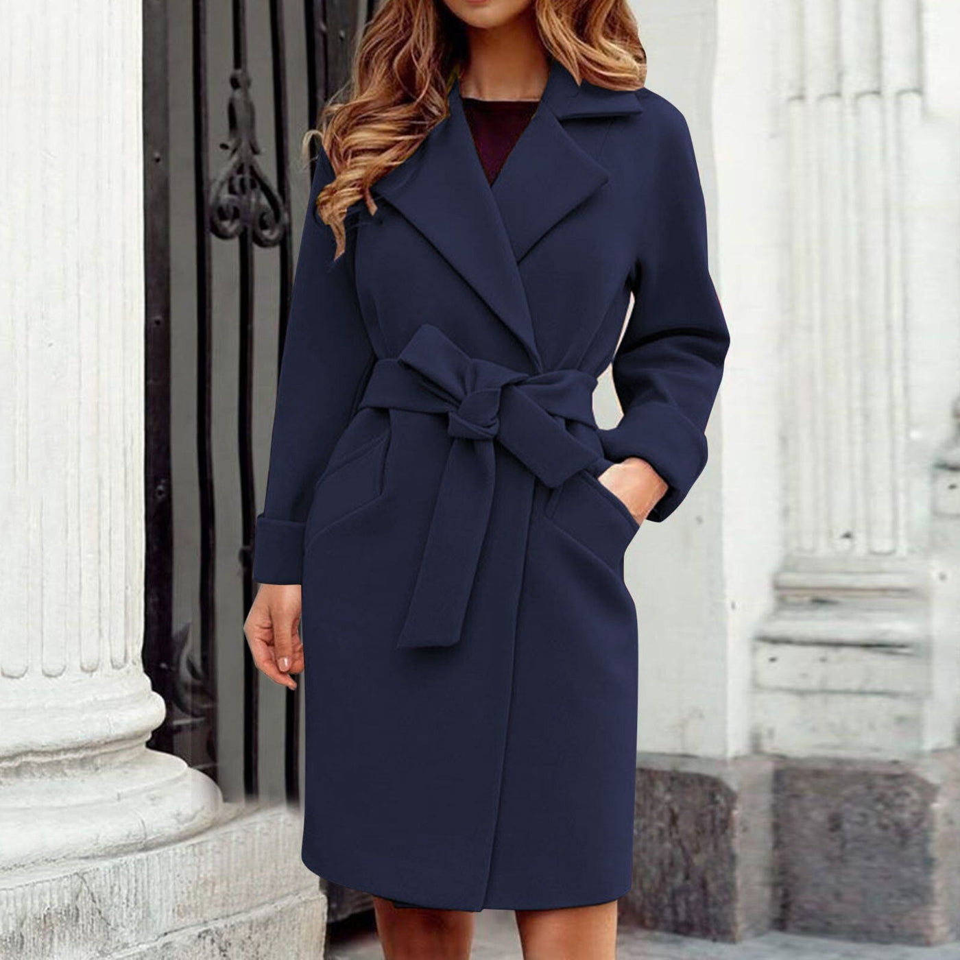 Susana | Vestido-chaqueta corte entallado con cinturon.