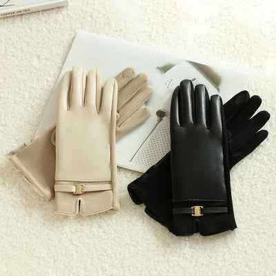 Guantes de cuero elegantes