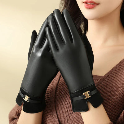 Guantes de cuero elegantes