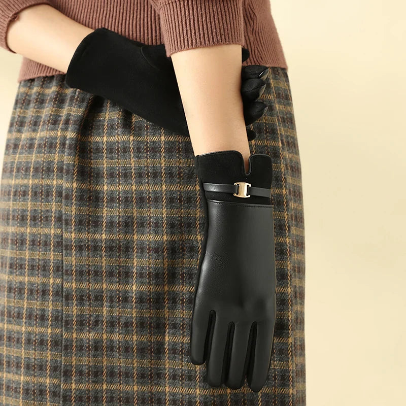 Guantes de cuero elegantes