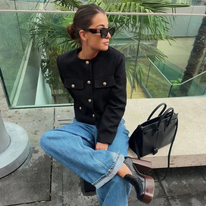 JULIA| Chaquete de elegancia refinada