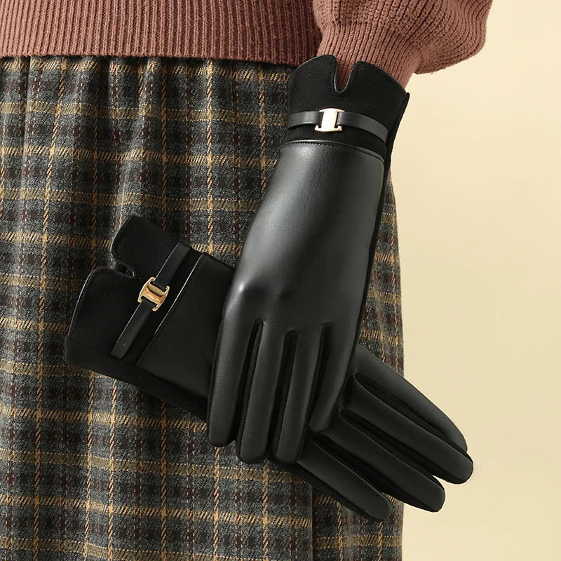 Guantes de cuero elegantes
