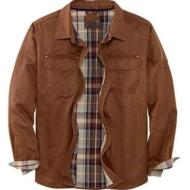 Camisa estilo chaqueta, con fondo de franela.