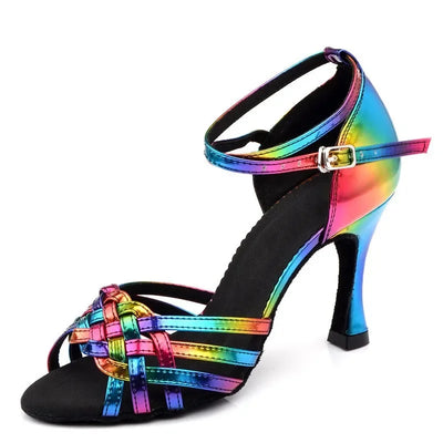 Tina | los zapatos de tacon para brillar.