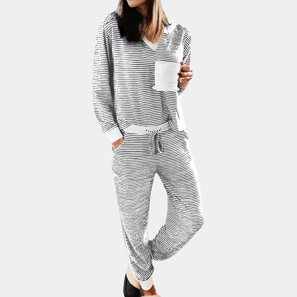 Pijama de dos piezas para mujer con tacto ultra suave.